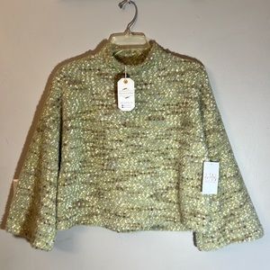 NWT OVERSIZED Green loverichie Junior “CANON” turtleneck sweater ,Wide sleeves